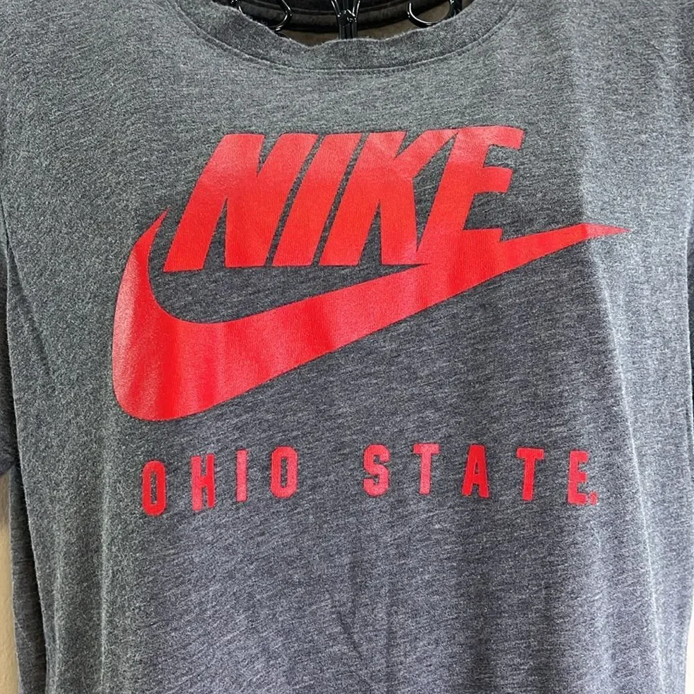 Nike Ohio State Short Sleeve Dri-Fit Gray Red Spirit Tee, Size Medium